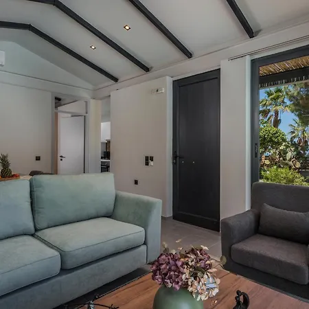 Natura Hill I Sea View Villa *